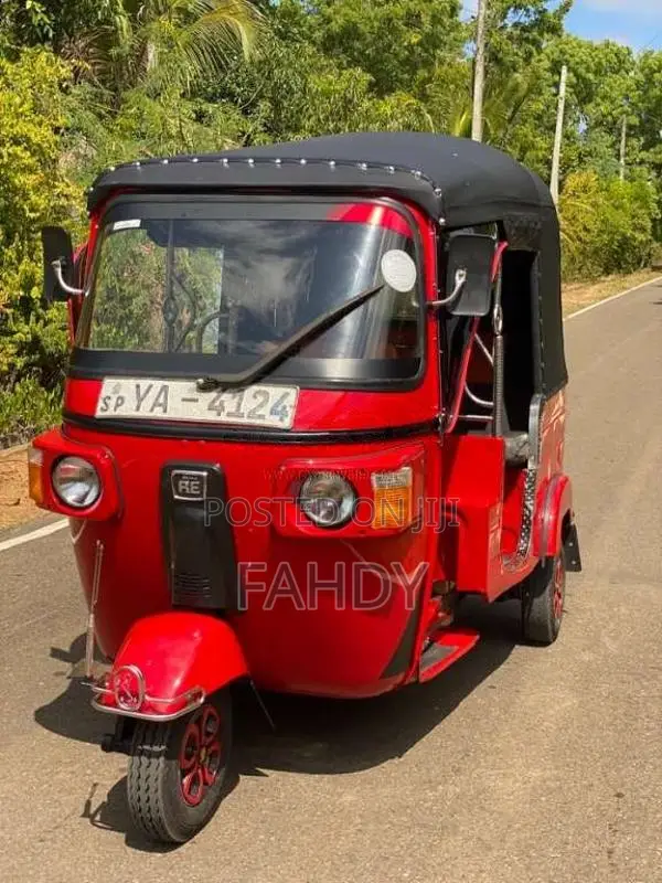Bajaj 4 Stroke 2010 Three Wheel (Used)