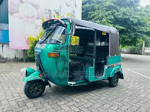 Bajaj 2 Stroke 2006 Three Wheel (Used)