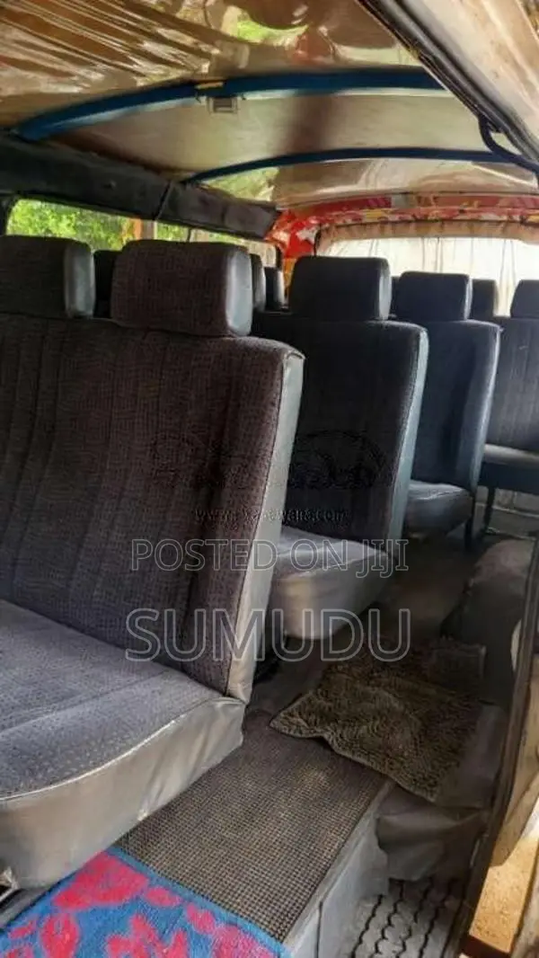 Toyota Lh30 1983 Van (Used)