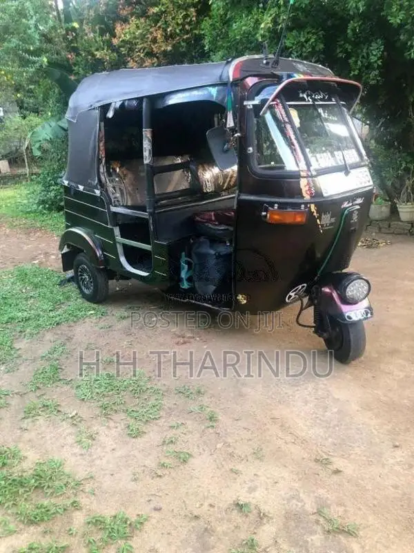 Bajaj RE 2005 Three Wheel (Used)