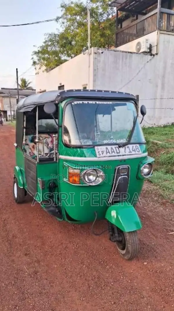 Bajaj RE 4 Stroke 2012 Three Wheel (Used)