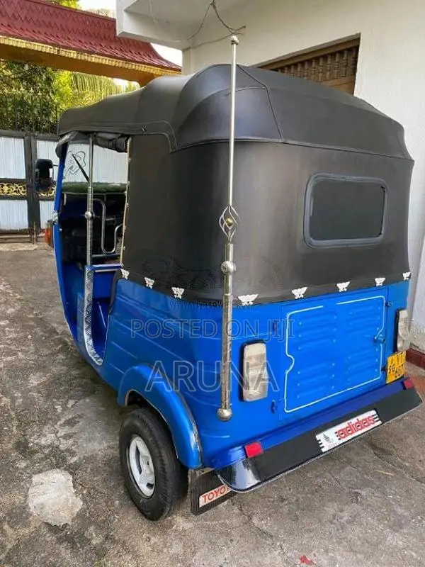 Bajaj RE 205 2012 Three Wheel (Used)