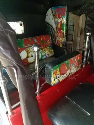 Bajaj RE 1990 Three Wheel (Used)