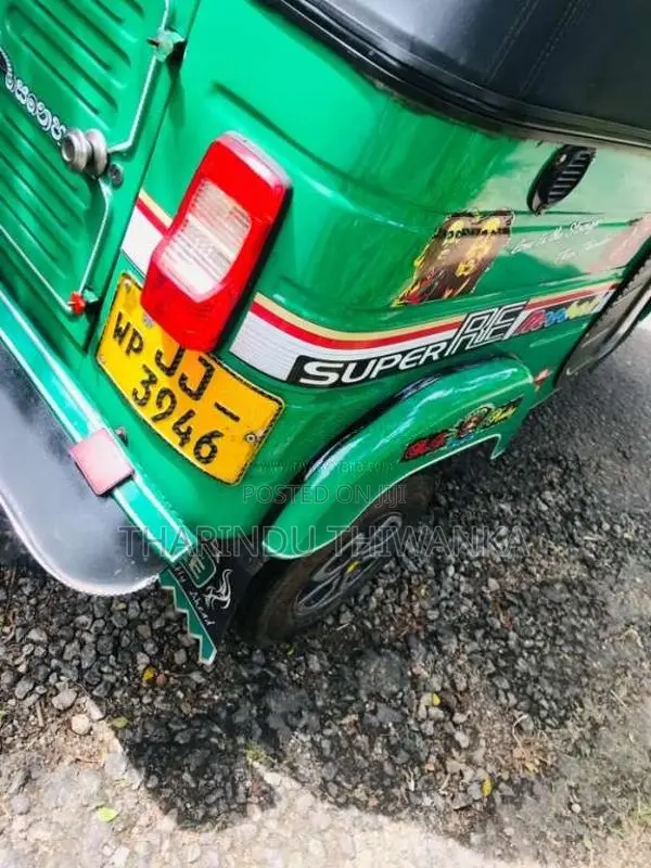 Bajaj 2 Stroke 2004 Three Wheel (Used)