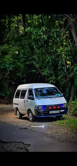 Toyota Lotto CR27 1996 Van (Used)
