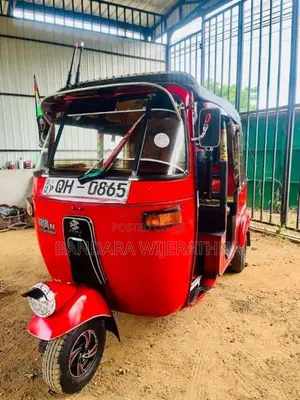 Bajaj RE 2 Stroke 2006 Three Wheel (Used)