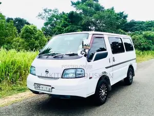 Nissan Vanette 2010 Van (Used)