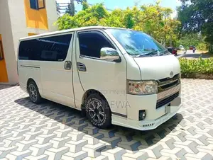 Toyota KDH 201 Super GL Dark PRIME 2015 Van (Used)
