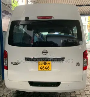 Nissan Caravan 2013 Van (Used)