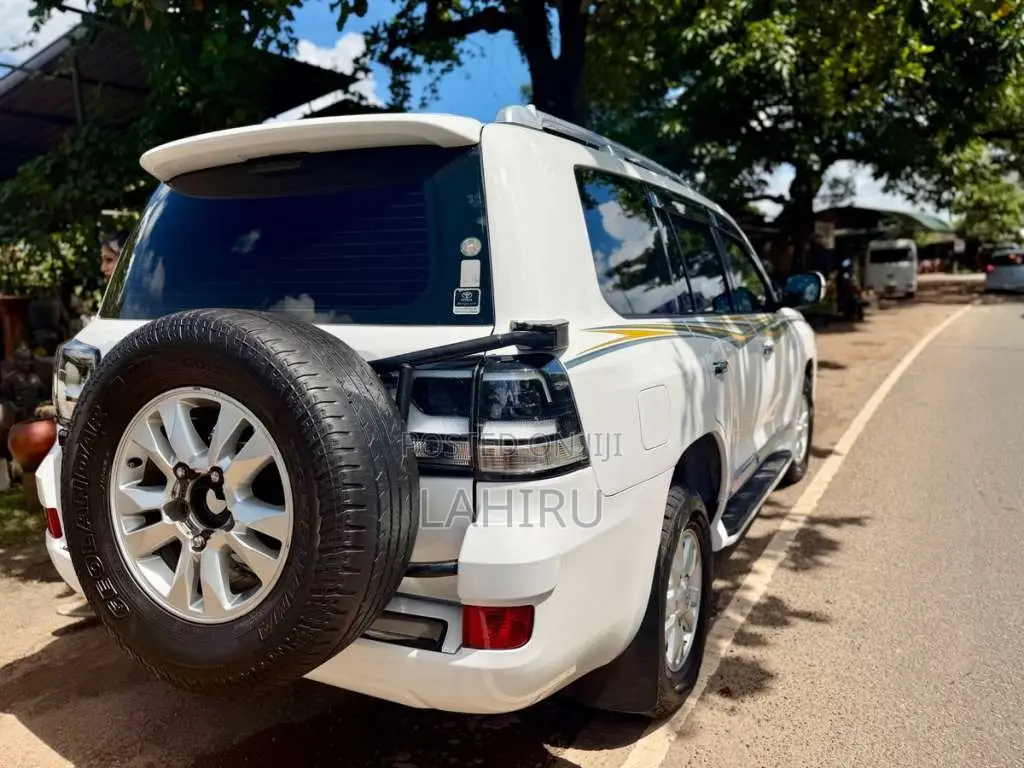 Toyota Land Cruiser Sahara V8 2008 SUV (Used)