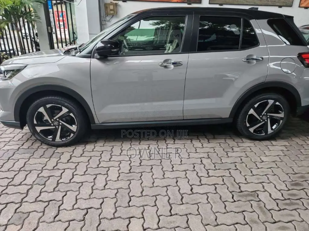 Toyota Raize Hybrid 2026 SUV Unregistered (Recondition)