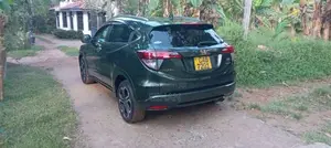 Honda Vezel Orange Pack 2014 SUV (Used)