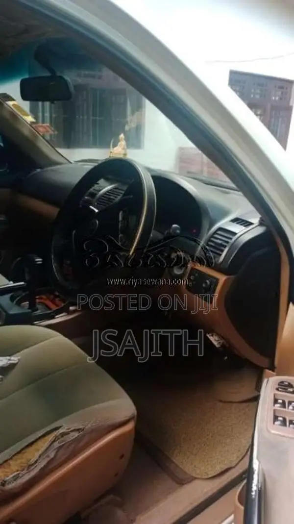 Micro Rexton 2003 SUV (Used)