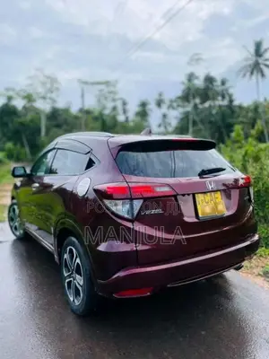 Honda Vezel Z Grade Oriange 2014 SUV (Used)