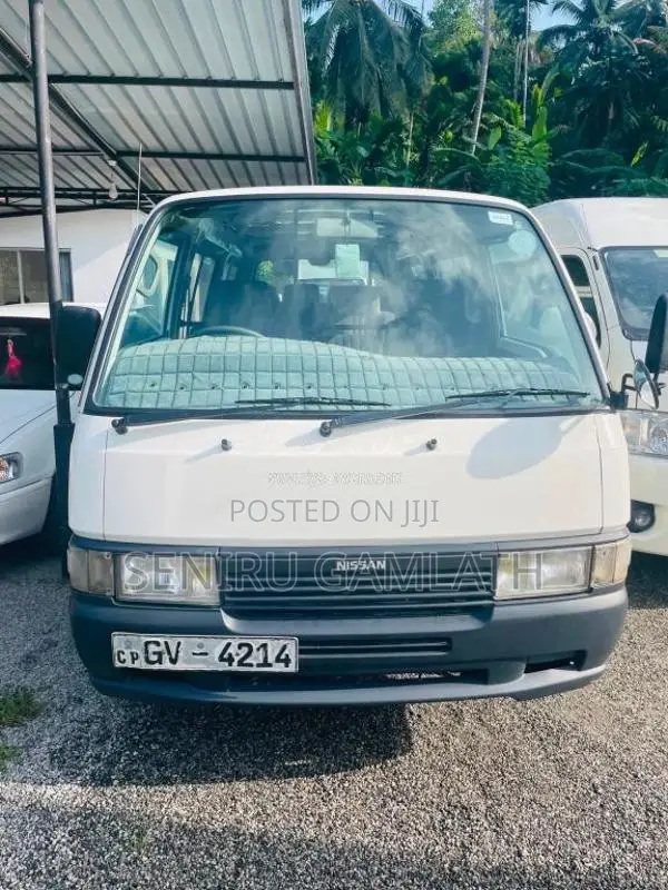 Nissan Caravan 1997 Van (Used)