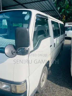 Nissan Caravan 1997 Van (Used)