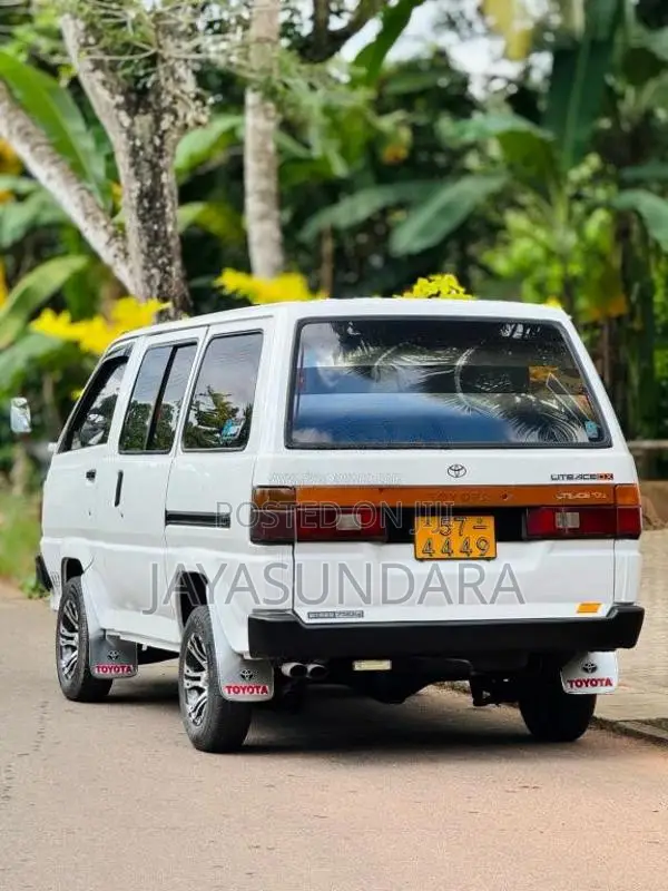 Toyota Liteace 1995 Van (Used)