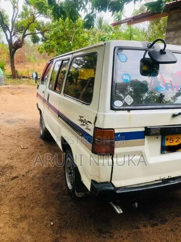 Toyota LiteAce 1992 Van (Used)