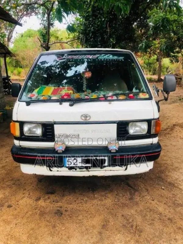 Toyota LiteAce 1992 Van (Used)