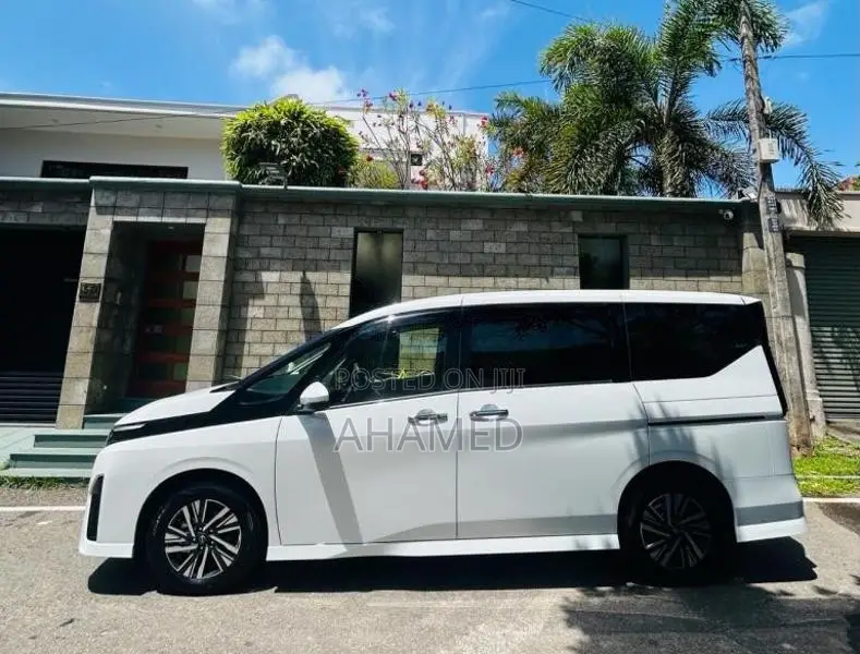 Nissan Serena E Power Hybrid 2025 Van Brand New