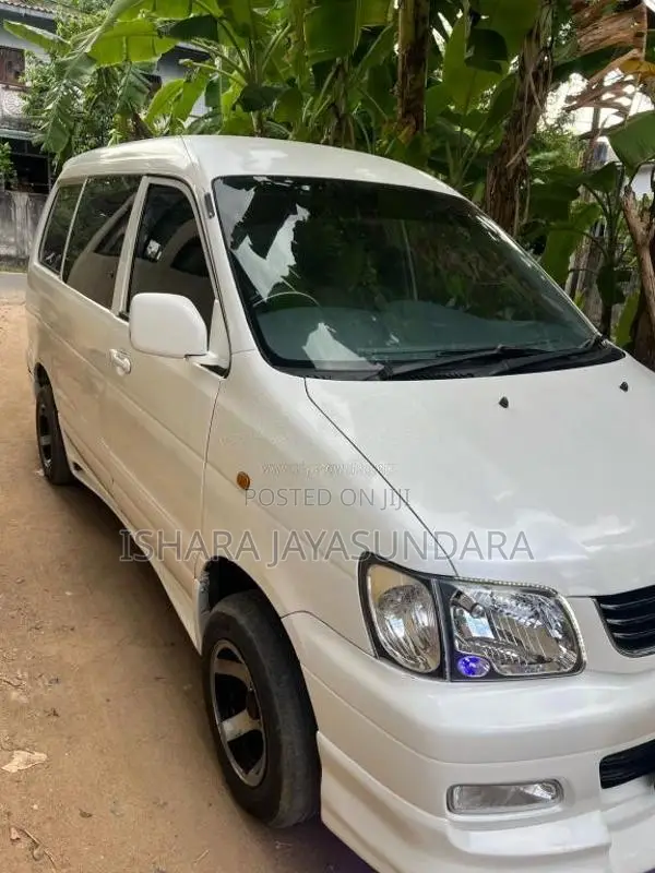 Toyota Noah Kr42 1999 Van (Used)