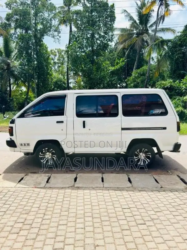 Toyota Liteace 1995 Van (Used)