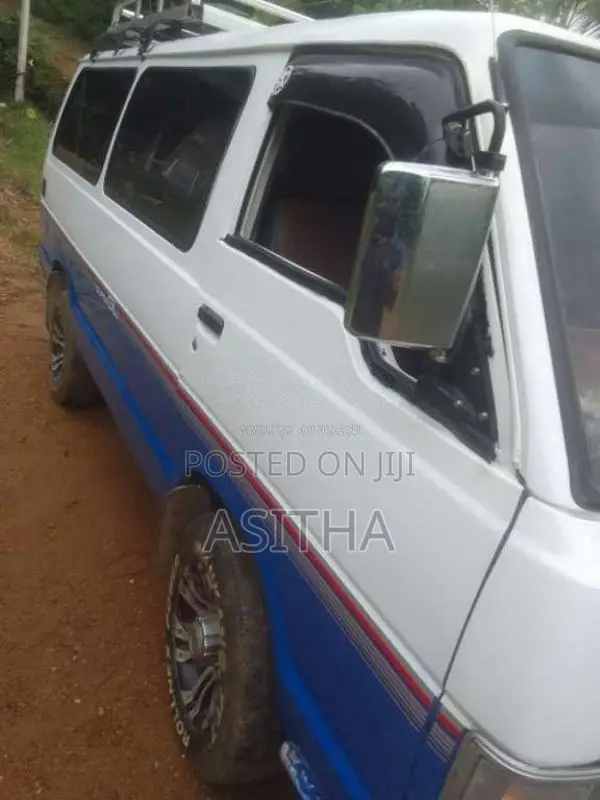 Toyota Shell 1989 Van (Used)
