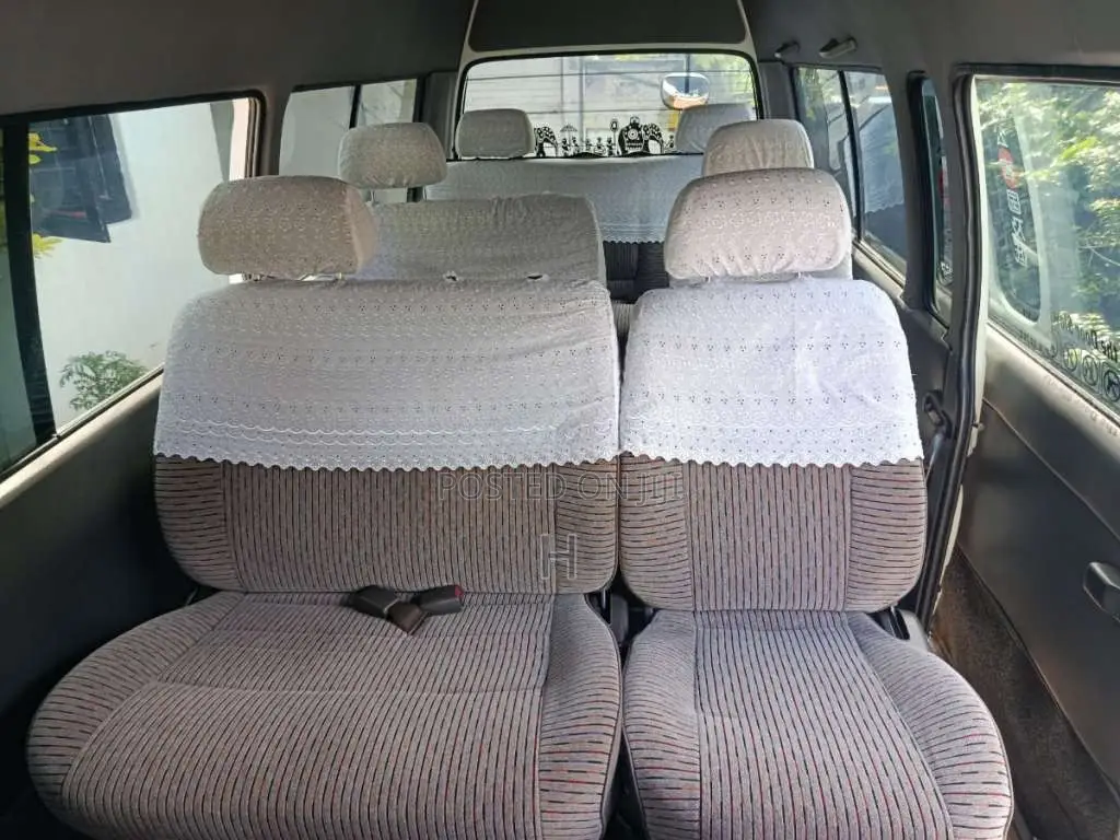 Toyota Dolphin Super Long 1998 Van (Used)
