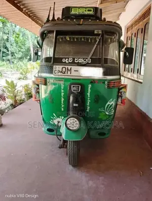 Bajaj 4 Stroke 2007 Three Wheel (Used)