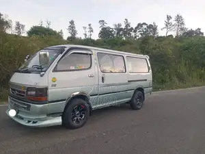 Toyota HIACE 1993 Van (Used)