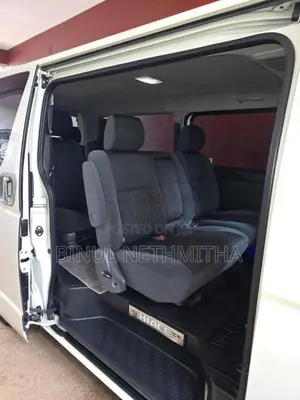 Toyota KDH 2015 Van (Used)