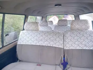 Toyota HIACE 1993 Van (Used)