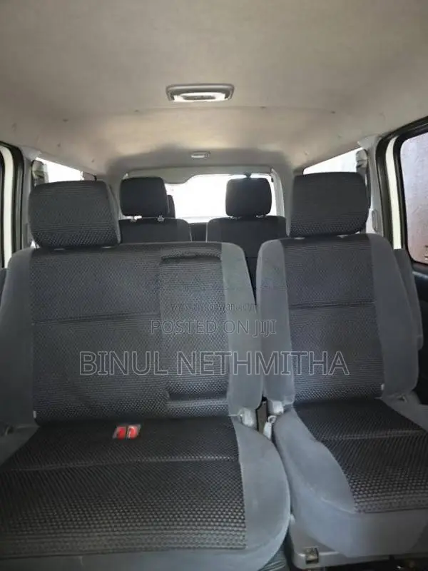 Toyota KDH 2015 Van (Used)