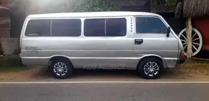 Toyota LH30 1982 Van (Used)