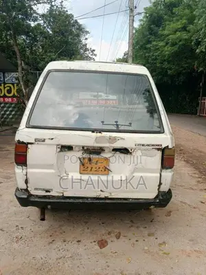 Toyota CM36 1990 Van (Used)