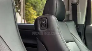 Toyota Vellfire Executive Lounge 2014 Van (Used)