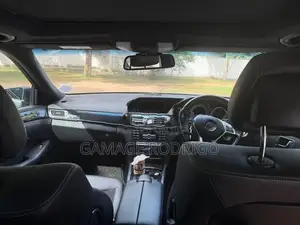 Mercedes Benz E220 AMG 2013