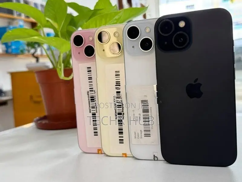 Apple iPhone 15 256GB (Used)
