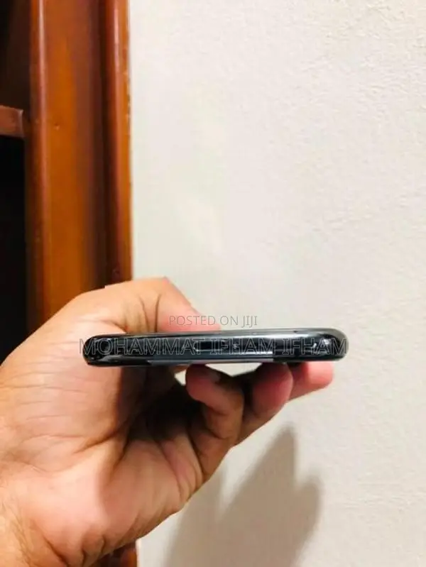 Apple iPhone 11 Pro 256GB (Used)