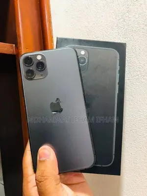 Apple iPhone 11 Pro 256GB (Used)