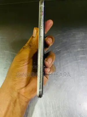 Apple iPhone 11 Pro (Used)