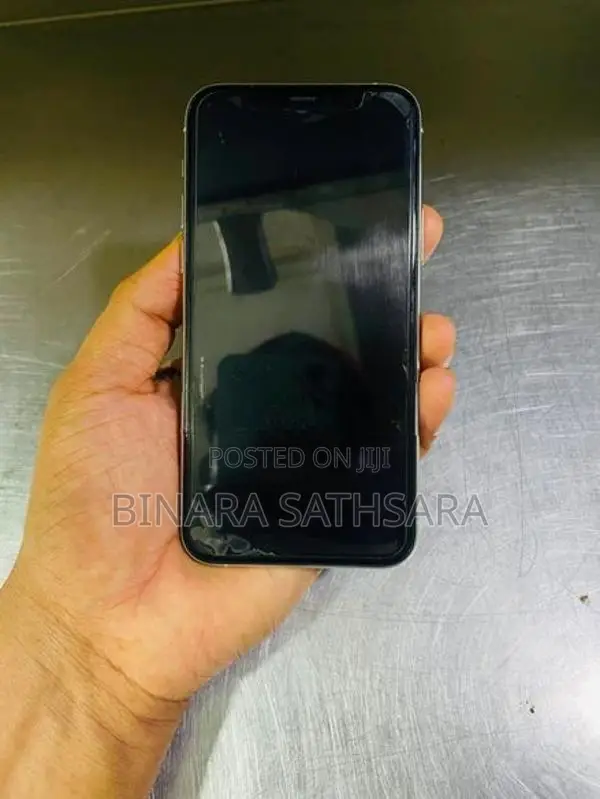 Apple iPhone 11 Pro (Used)