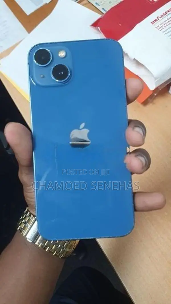 Apple iPhone 13 (Used)