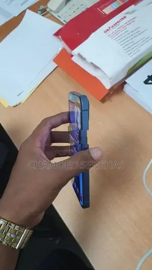 Apple iPhone 13 (Used)