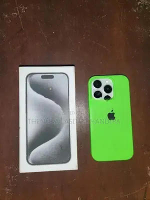 Apple iPhone 15 Pro (Used)
