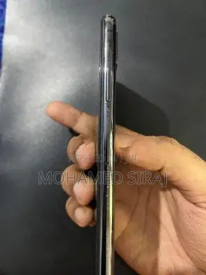 Apple iPhone X (Used)