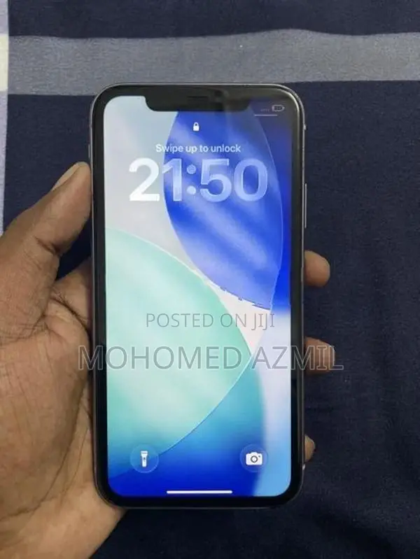 Apple iPhone 11 128GB (Used)