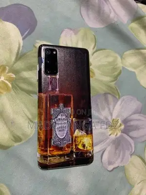 Samsung Galaxy S20FE (Used)