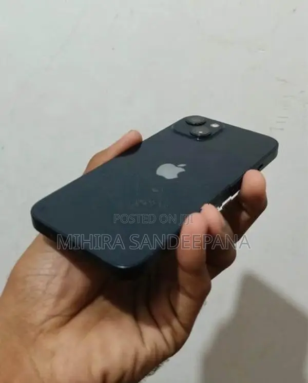 Apple iPhone 13 128GB (Used)
