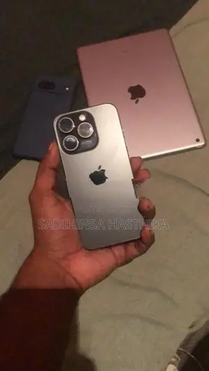Apple iPhone 15 Pro 256GB (Used)